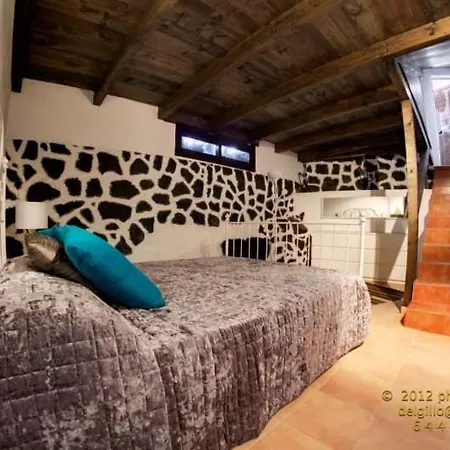 Appartamento Sleeps 9 Pool Wifi