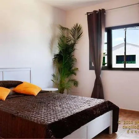Sleeps 9 Pool Wifi